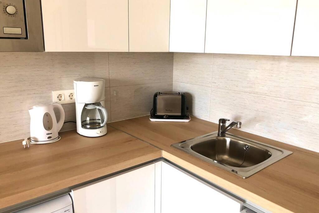Modern & Spacious Studio Isla, Puerto Del Carmen Tías Εξωτερικό φωτογραφία